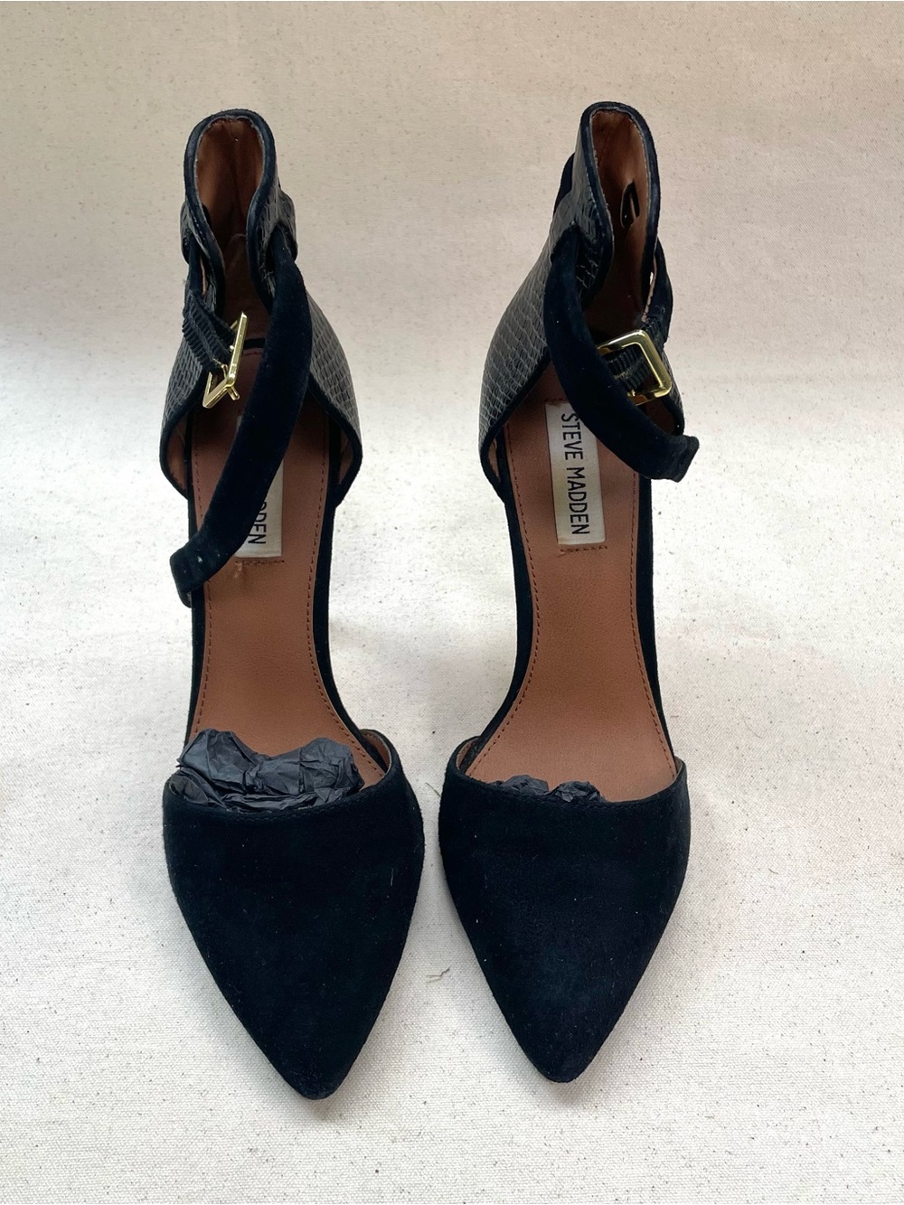 Steve Madden Black Pointed-Toe Ankle-Strap Heels with Textured Back
